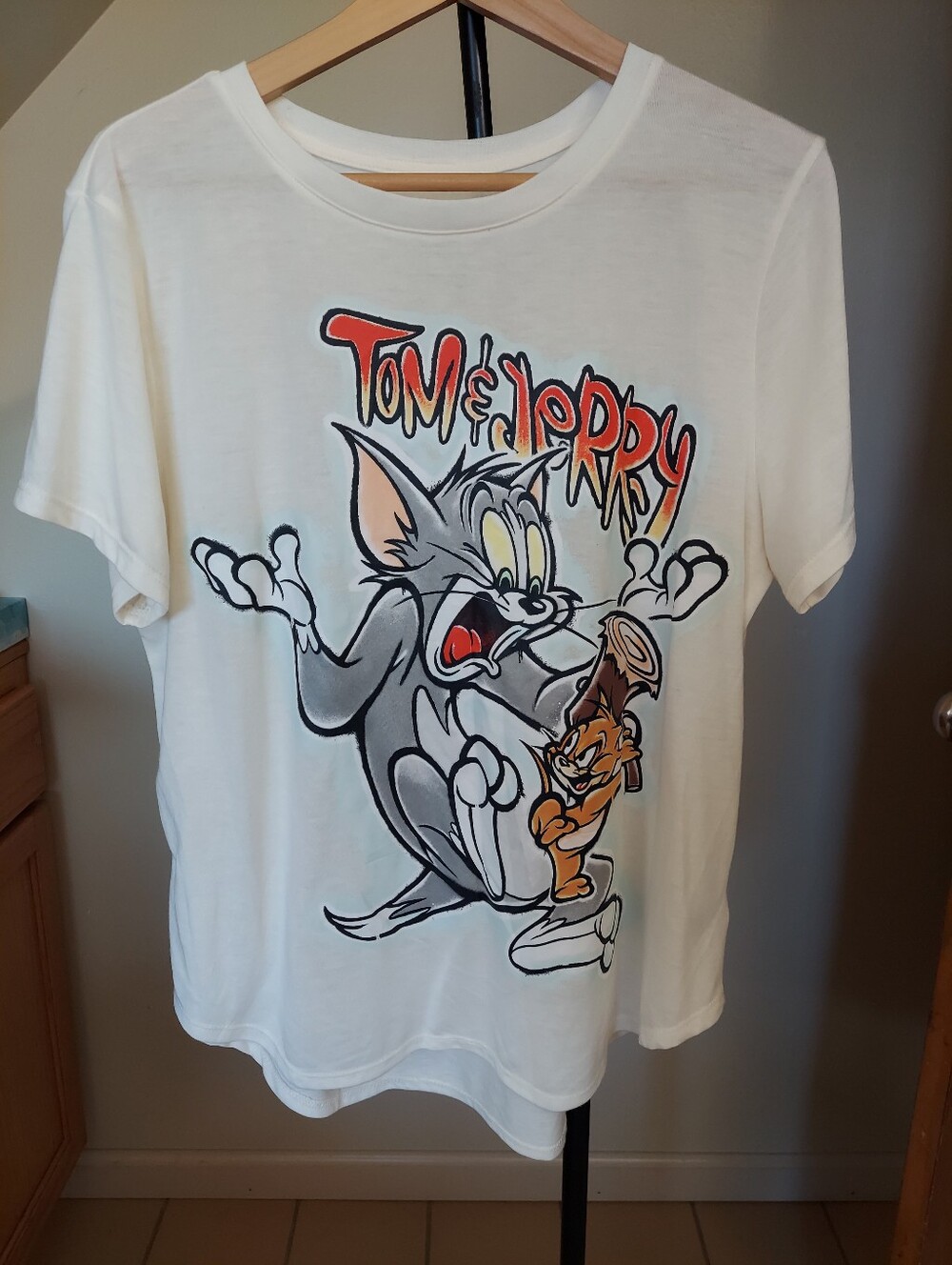 Tom and Jerry T-Shirt Vintage Style Woman's Junior Sz XXL 19 Cream  High Low